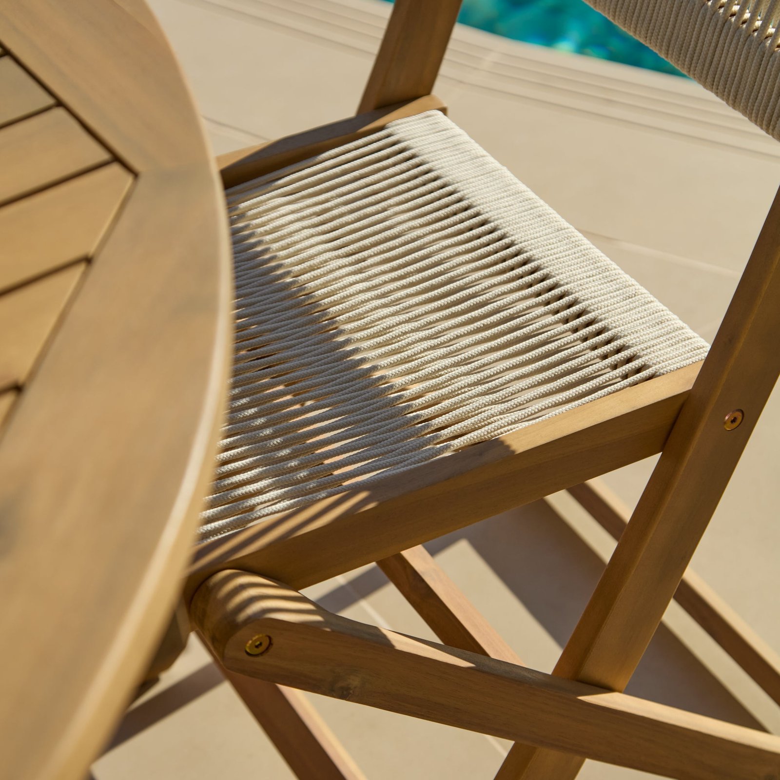 Ashby 4 Seater White Acacia Garden Dining Set with Cove Beige Rope Chairs - 130cm - Image 7