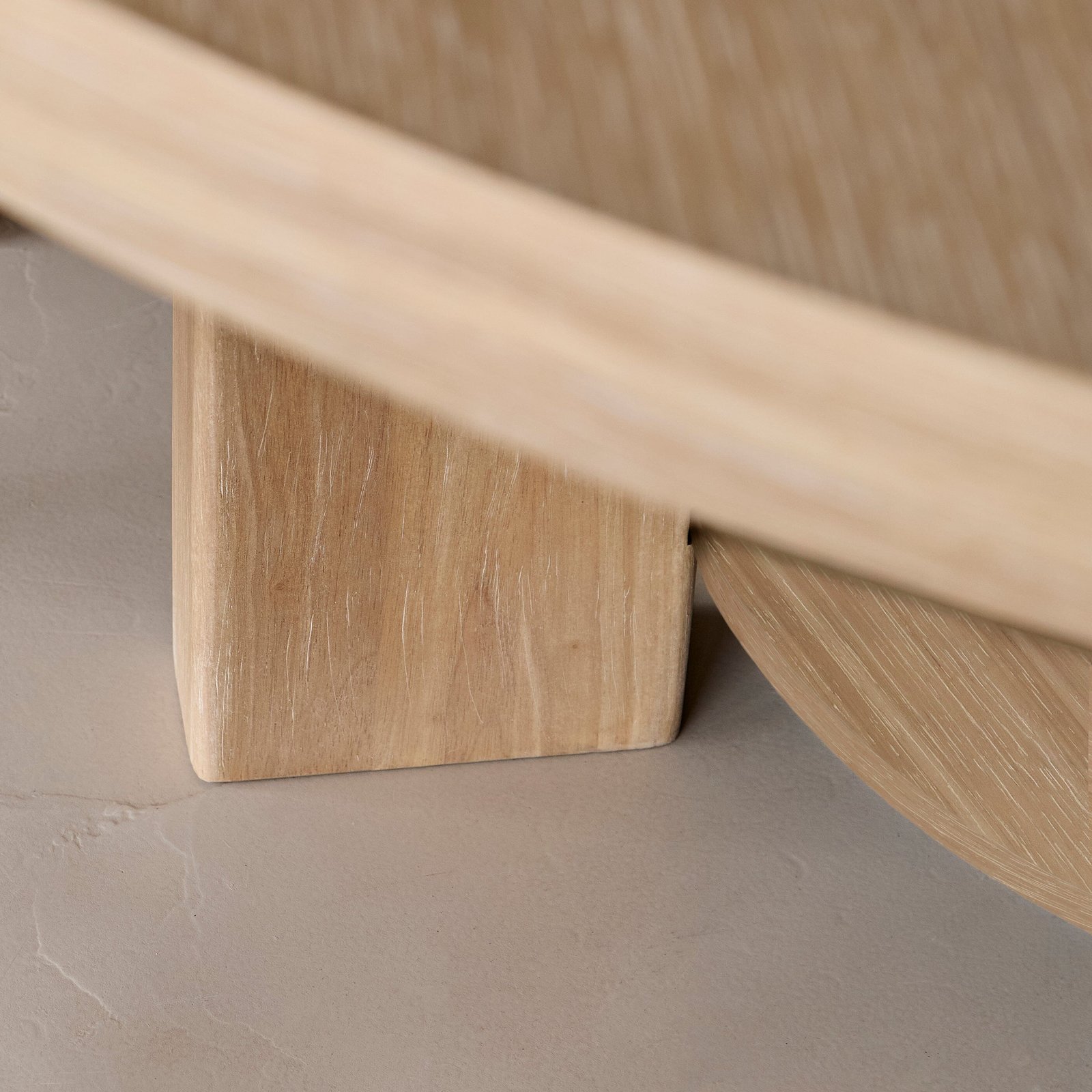 Marlon Whitewash Oak Oval Dining Table - Image 3