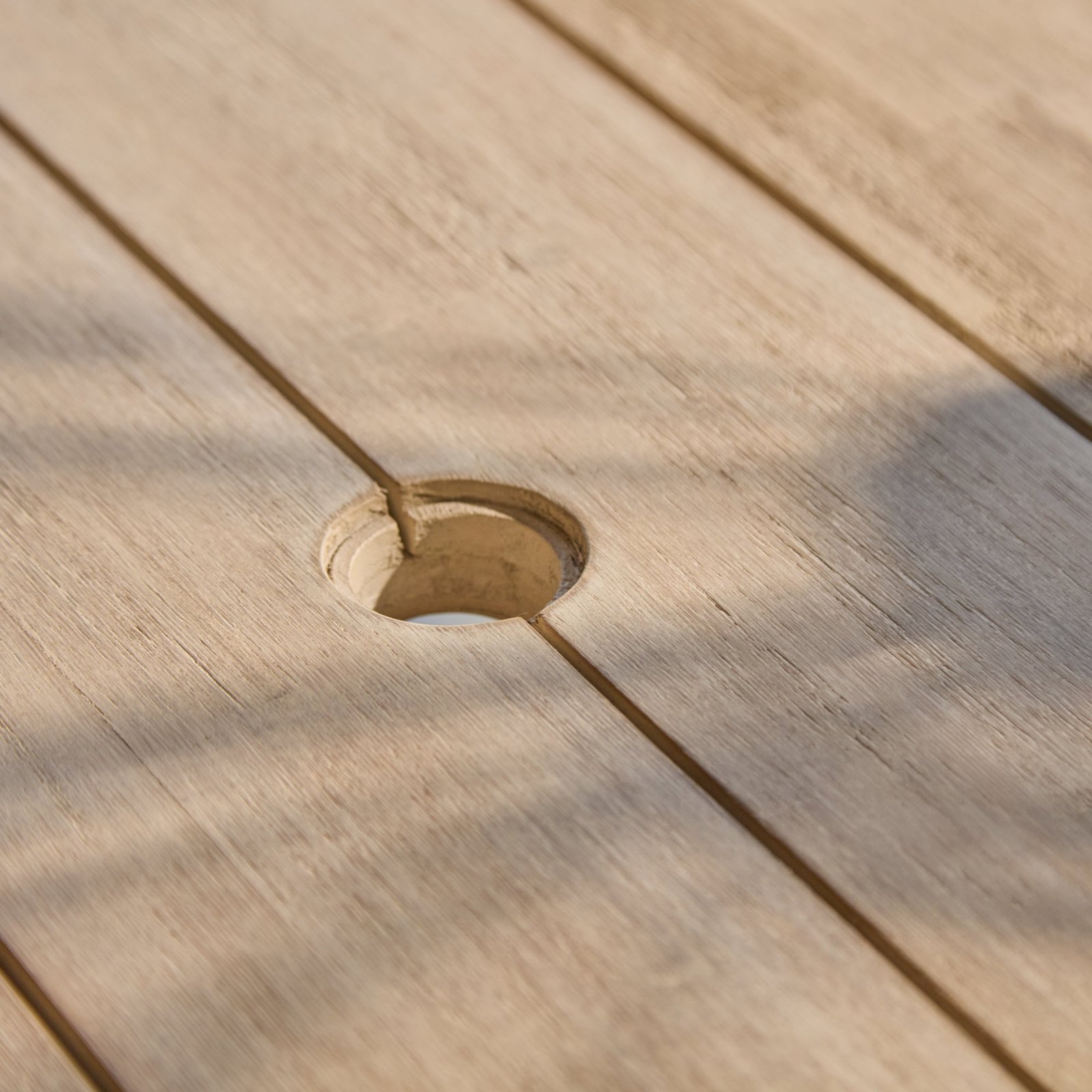 Shiro 8 Seater Wooden Garden Dining Table - Brushed Light Acacia - Image 3