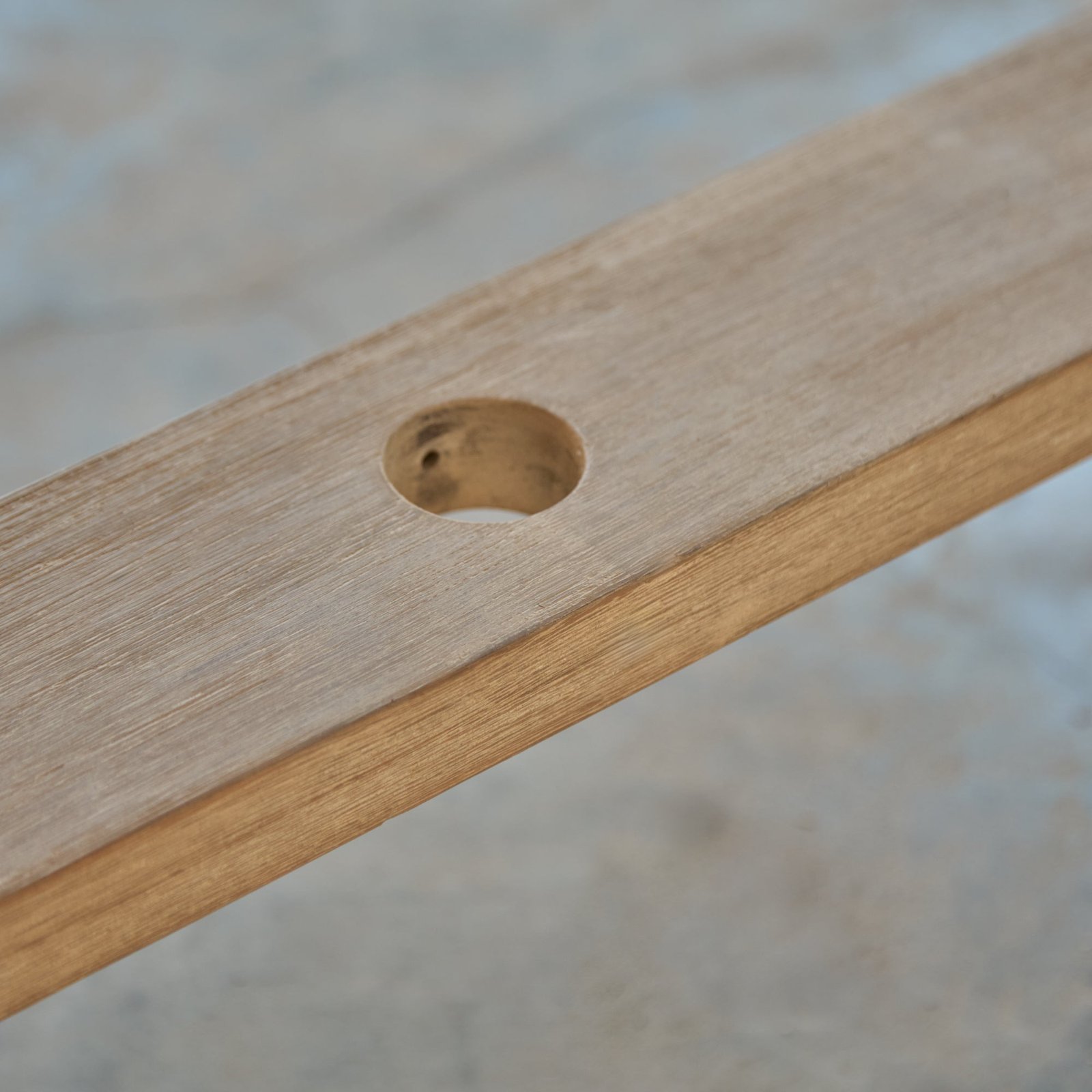 Shiro 8 Seater Wooden Garden Dining Table - Brushed Light Acacia - Image 4