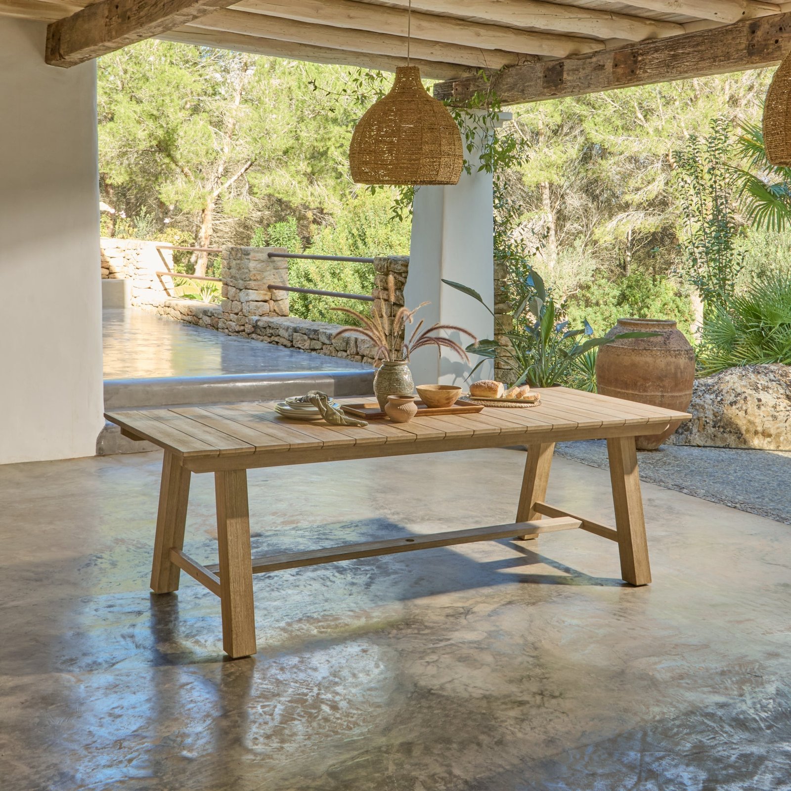 Shiro 8 Seater Wooden Garden Dining Table - Brushed Light Acacia - Image 2